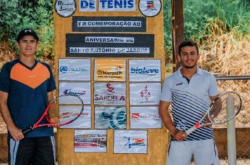 Foto -  1º Torneio de Tênis