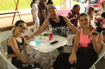 Foto - 6º Encontro de Carros Antigos, 2º Feira Artesanal e Gastronômica e Apresentação de Capoeira 